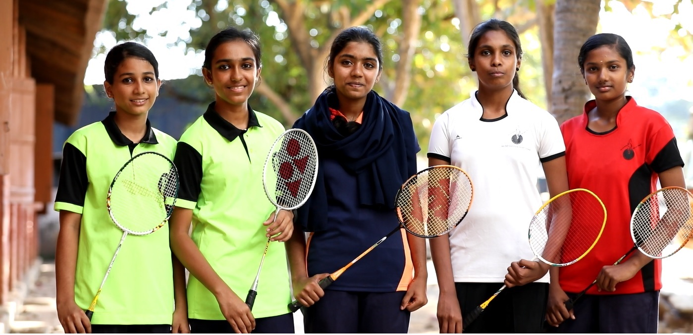 SHUTTLE BADMINTON UNDER 17 GIRLS TEAM