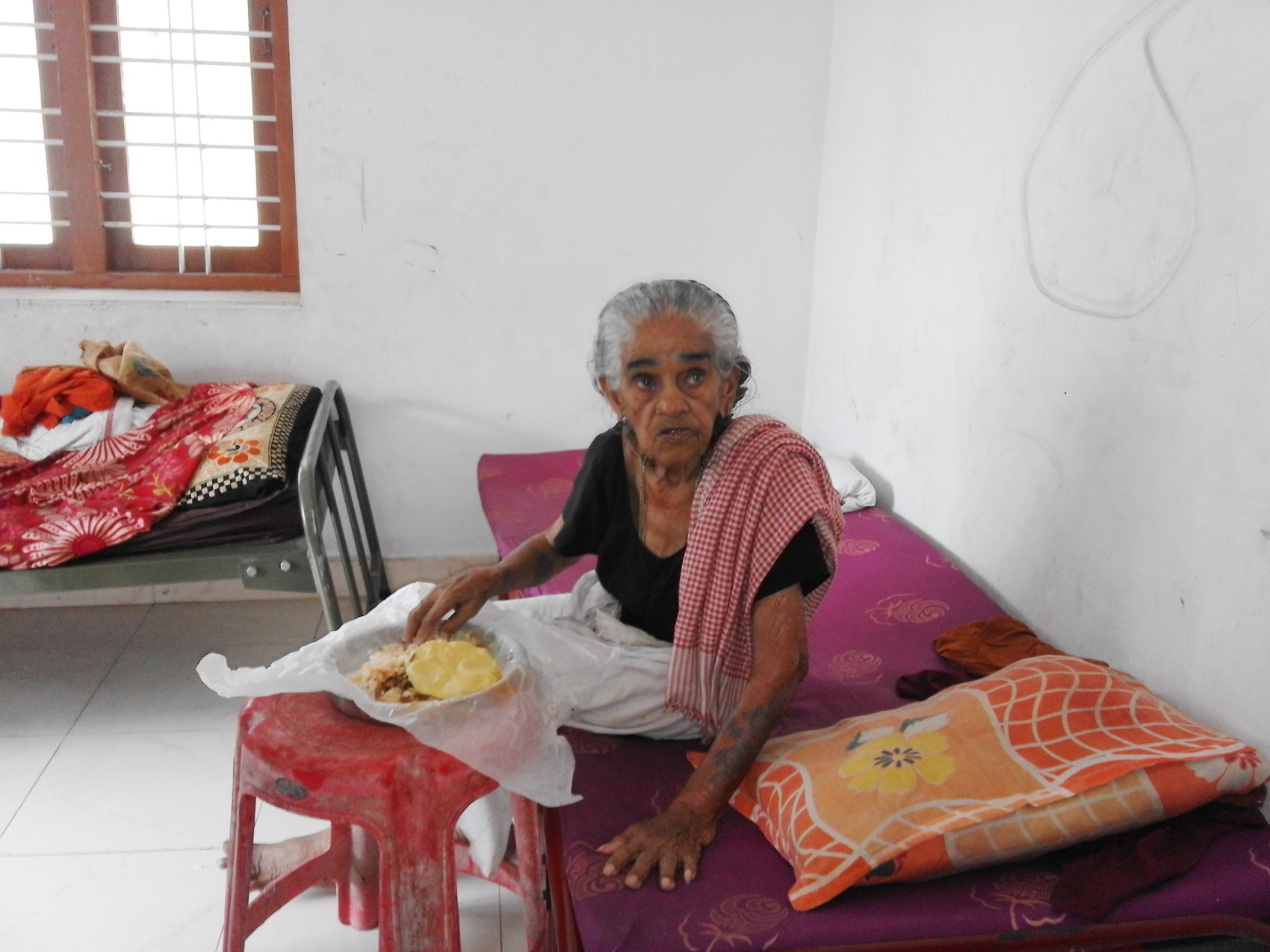 One Day Meal to Mother care home Alathur