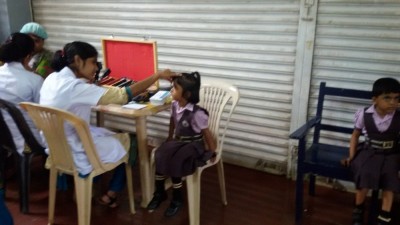 Students EYE CHECK-UP 