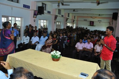 Daya Bhayi-speaker