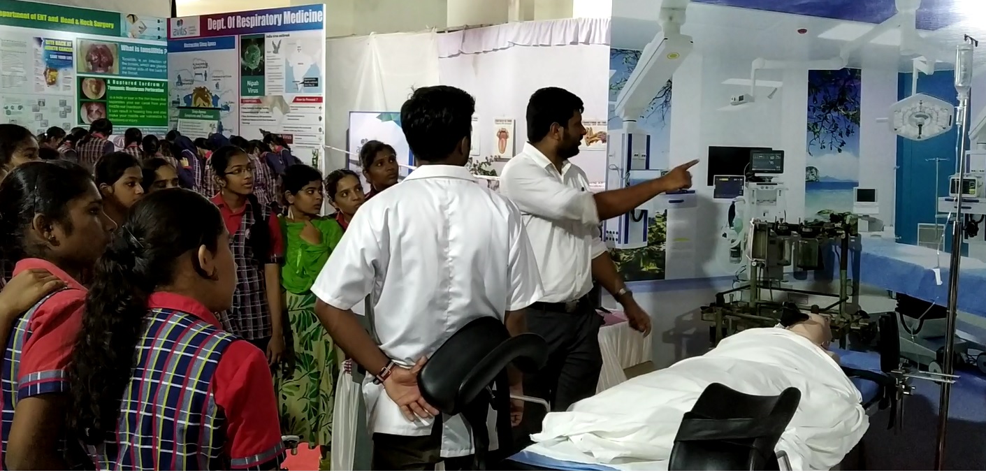 Avitis hospital medical exhibition for students