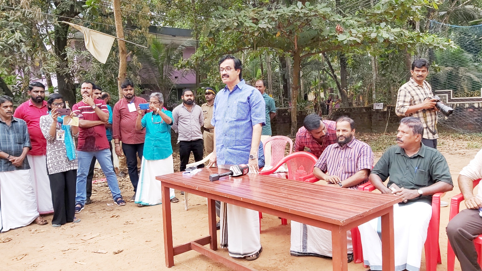 Students with Education Minister of Kerala 2019