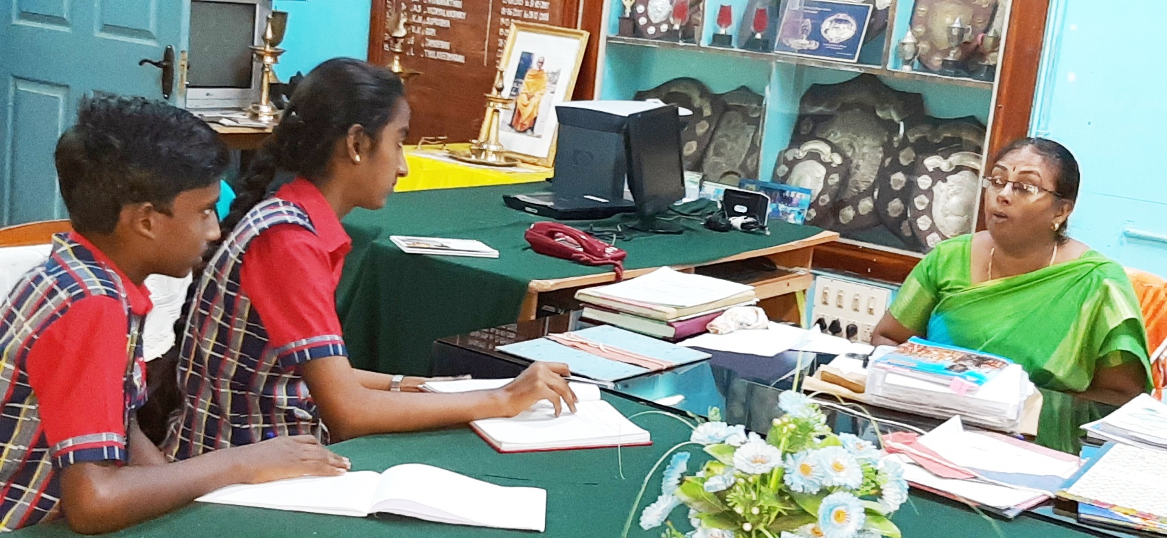 Students Interview with the Principal Sree Narayana College Alathur