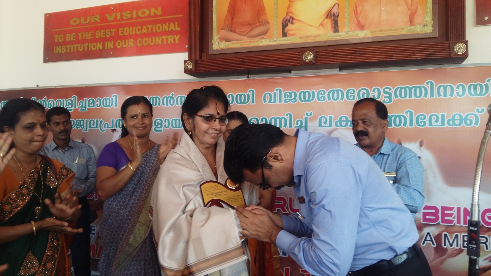 Honouring  Mrs.Santha Kumari  Principal and Founder SRAVANA SAMSARA SCHOOL YAKKARA