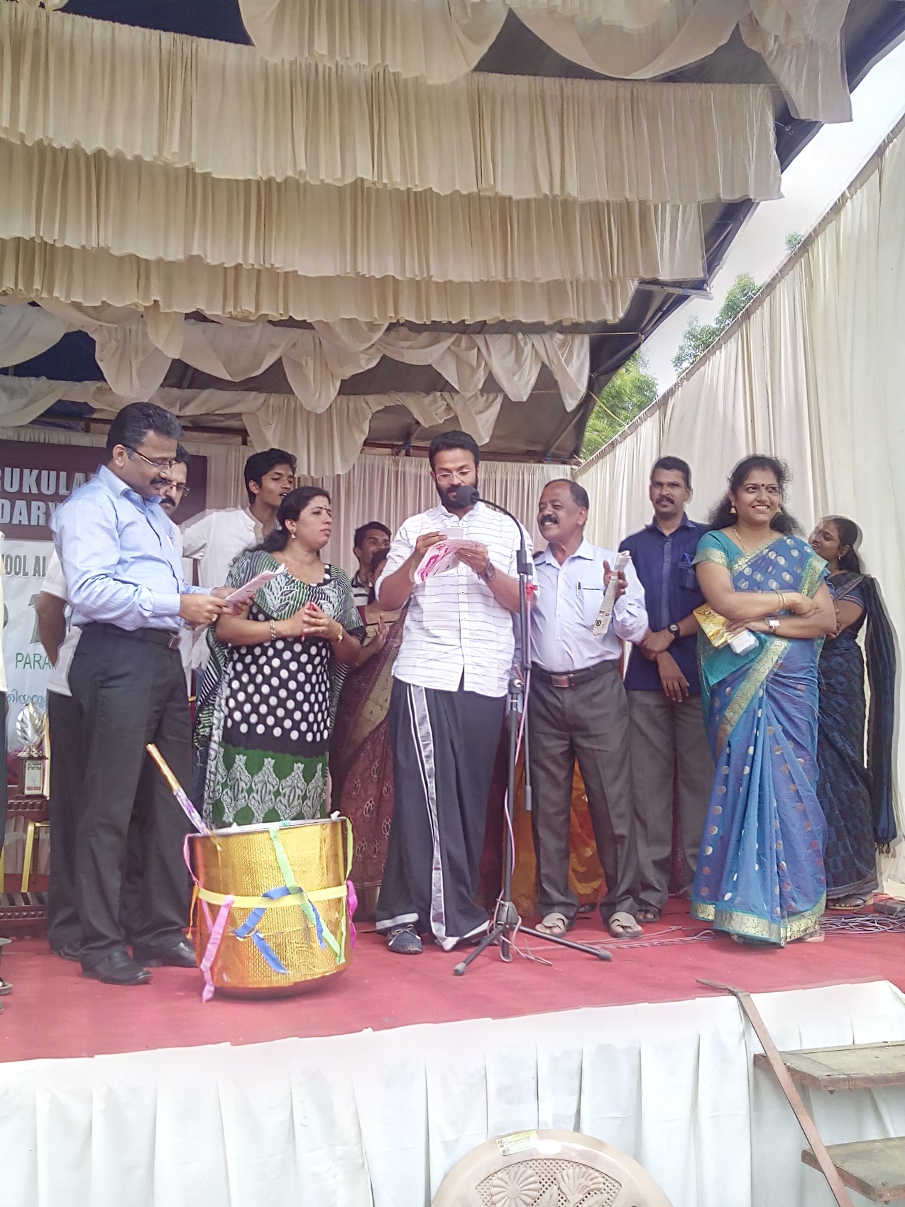 Cine Artist -Shri-Jayasurya Inaugurated our Onam Bumper program